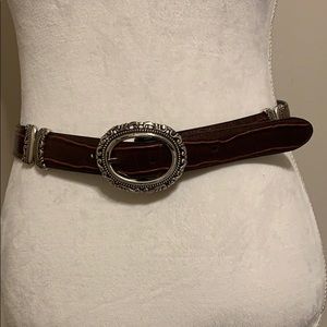 Brown or black leather belt!! What what!!?